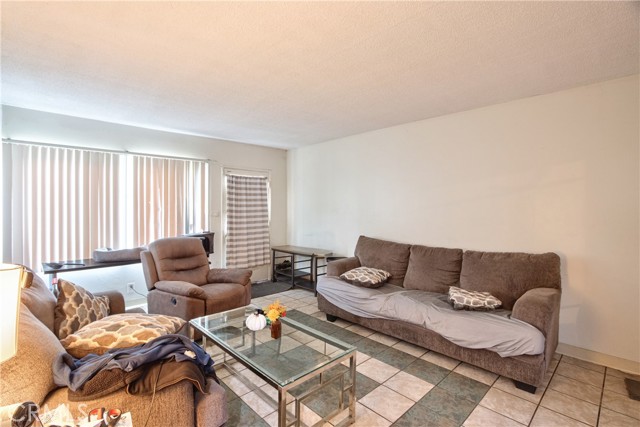 MLS #OC25250096 image #13