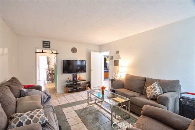 MLS #OC25250096 image #14