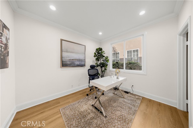 MLS #OC25250127 image #23