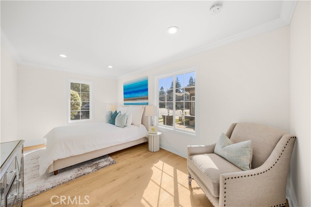 MLS #OC25250127 image #25