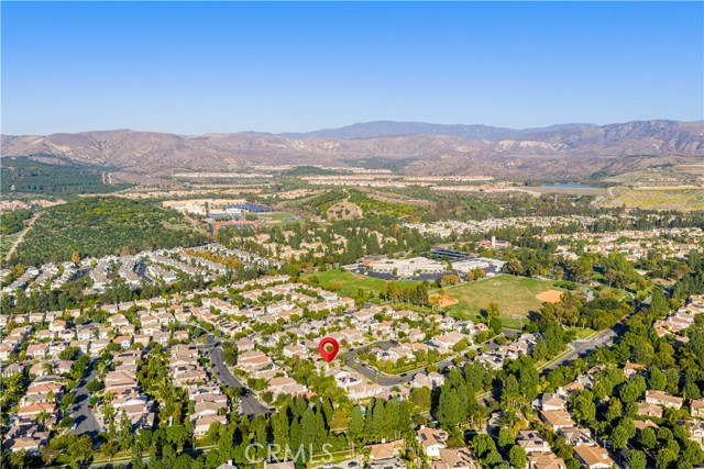 MLS #OC25250127 image #3