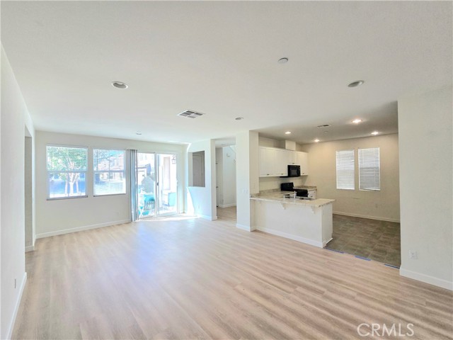 MLS #OC25250150 image #11