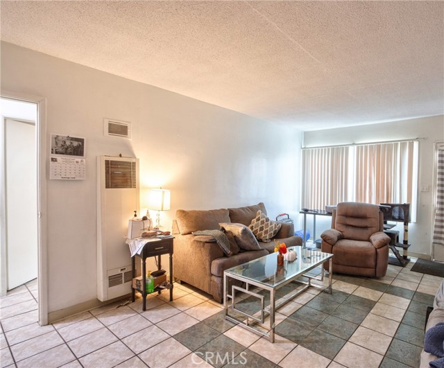 MLS #OC25250096 image #16