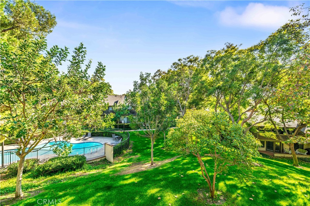 MLS #OC25250186 image #16