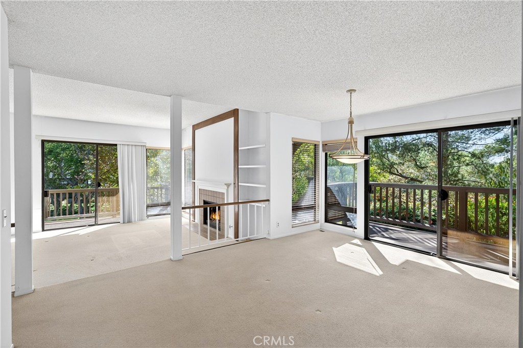 MLS #OC25250186 image #21