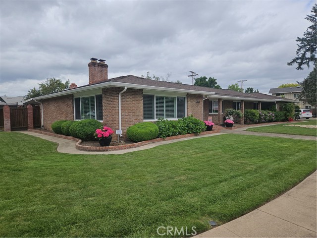 MLS #OC25250219 image #0