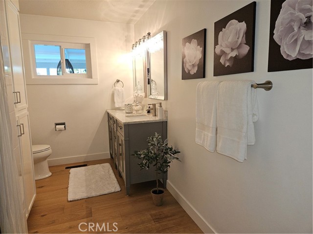 MLS #OC25250219 image #16