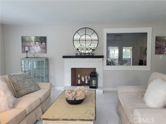 MLS #OC25250219 image #3