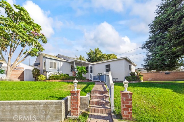 MLS #OC25250270 image #3