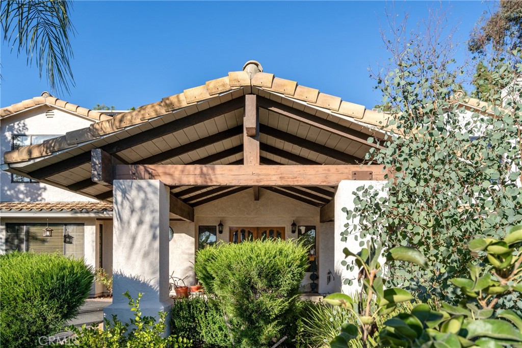 MLS #OC25250274 image #1