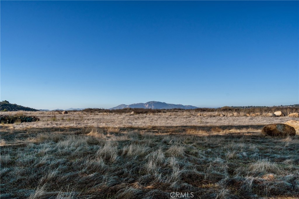 MLS #OC25250274 image #11