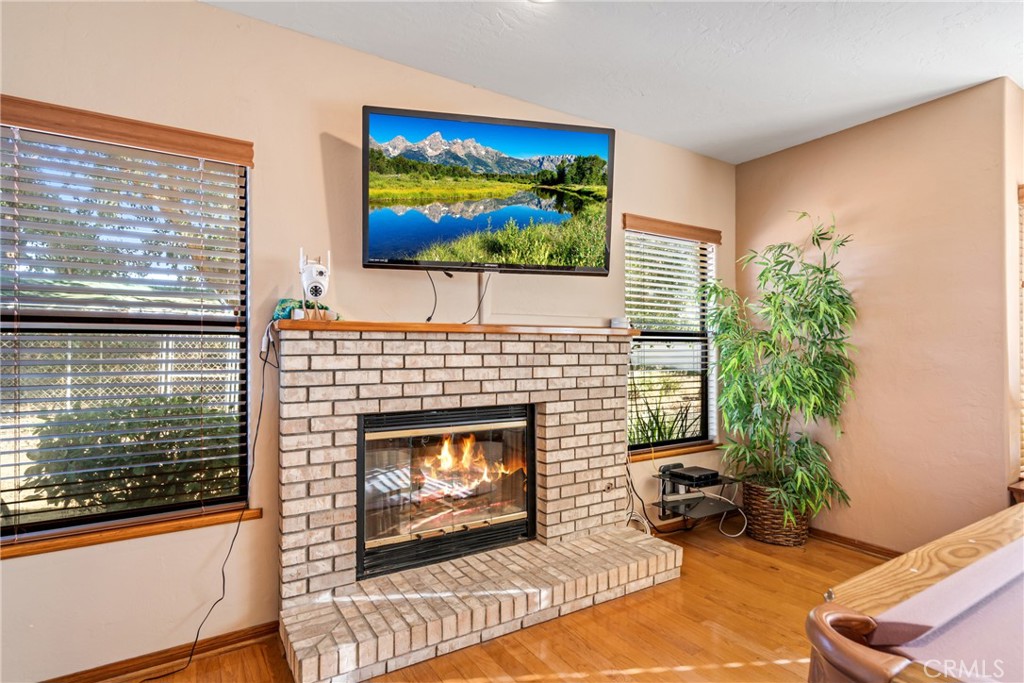 MLS #OC25250274 image #25