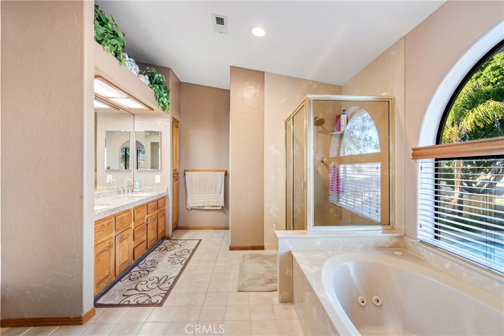 MLS #OC25250274 image #46