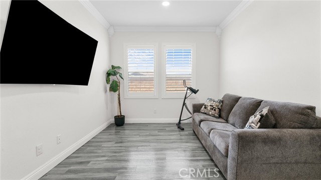 MLS #OC25250288 image #10