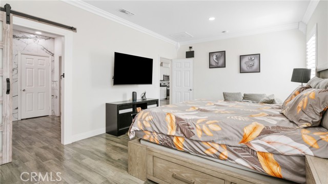 MLS #OC25250288 image #15