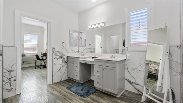 MLS #OC25250288 image #18