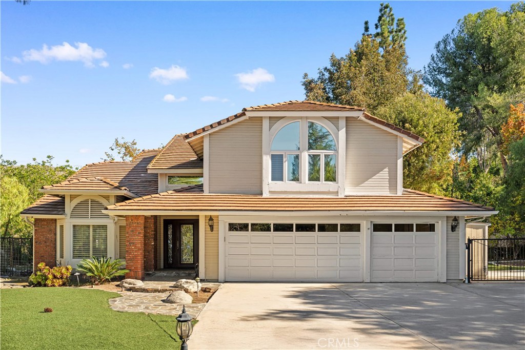 MLS #OC25250292 image #3