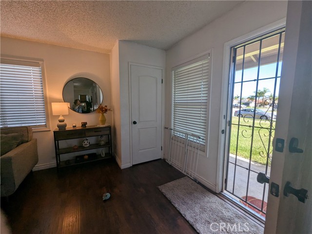 MLS #OC25250357 image #7