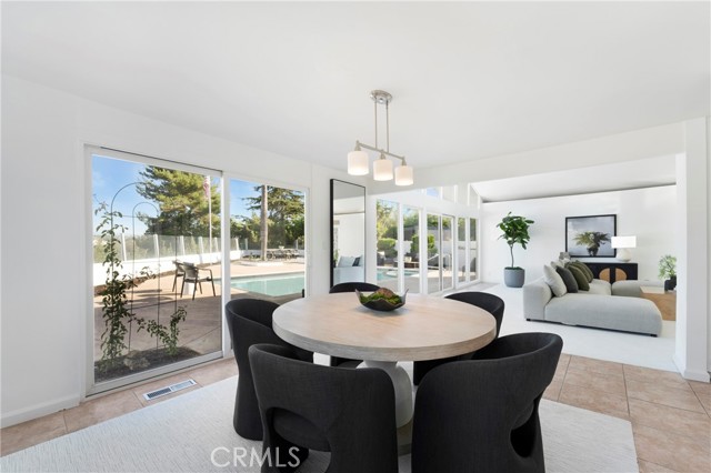 MLS #OC25250376 image #12