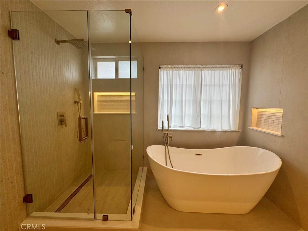 MLS #OC25250489 image #11