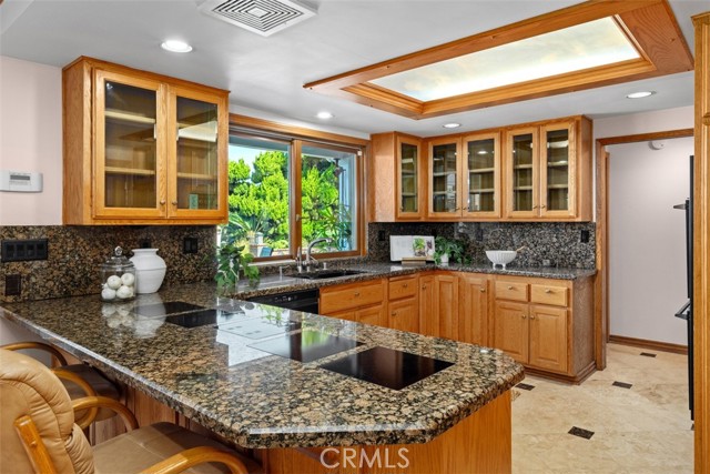 MLS #OC25250493 image #10