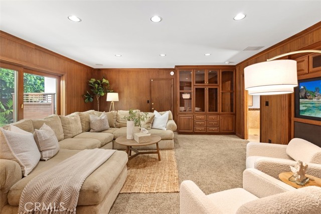 MLS #OC25250493 image #11