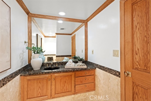 MLS #OC25250493 image #15