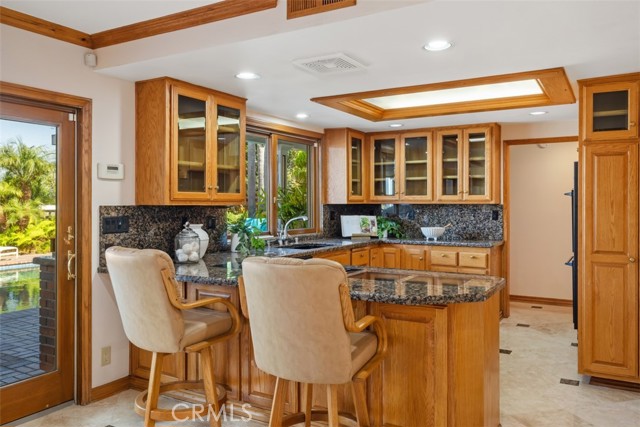 MLS #OC25250493 image #9