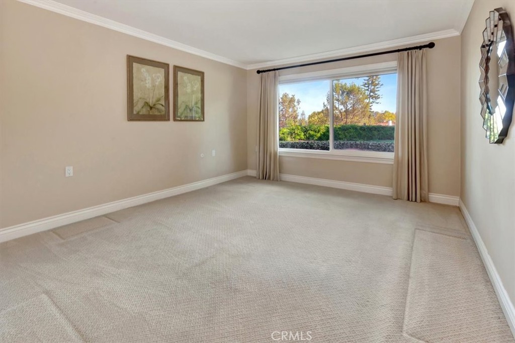 MLS #OC25250511 image #12