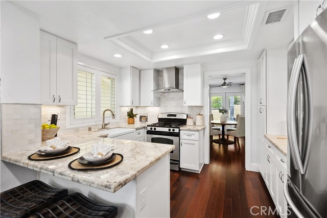 MLS #OC25250519 image #10