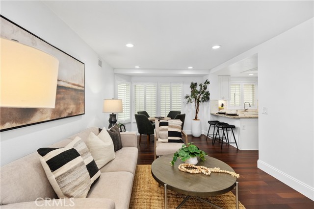 MLS #OC25250519 image #15