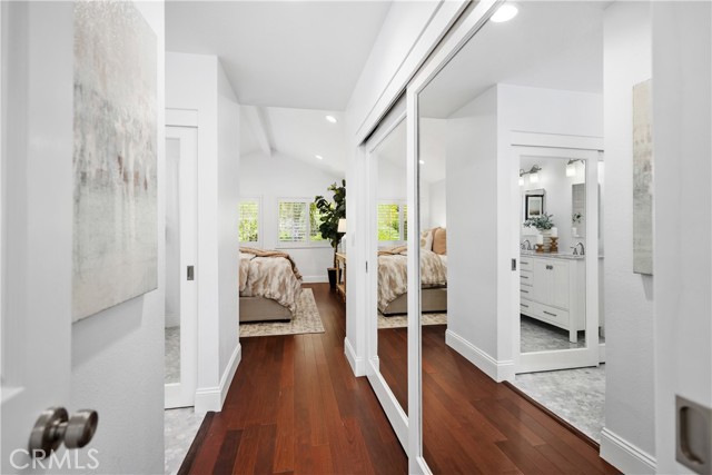 MLS #OC25250519 image #20