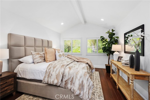 MLS #OC25250519 image #21