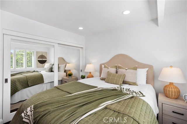 MLS #OC25250519 image #25