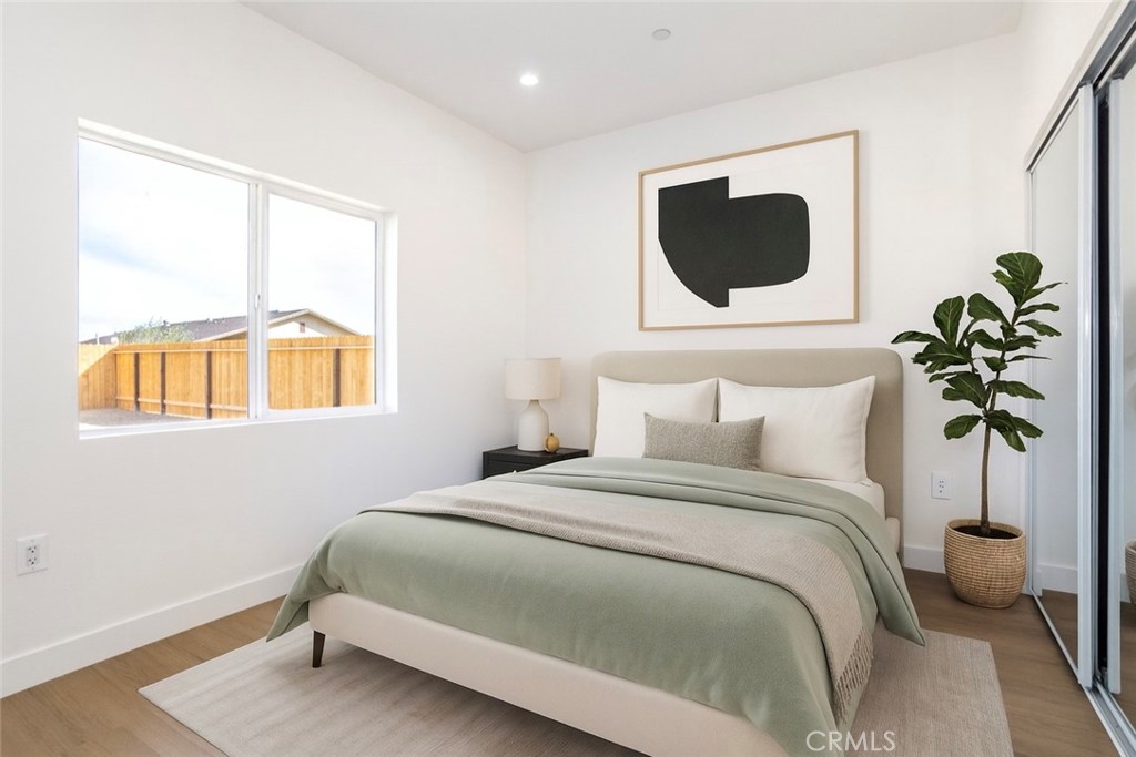 MLS #OC25250558 image #12