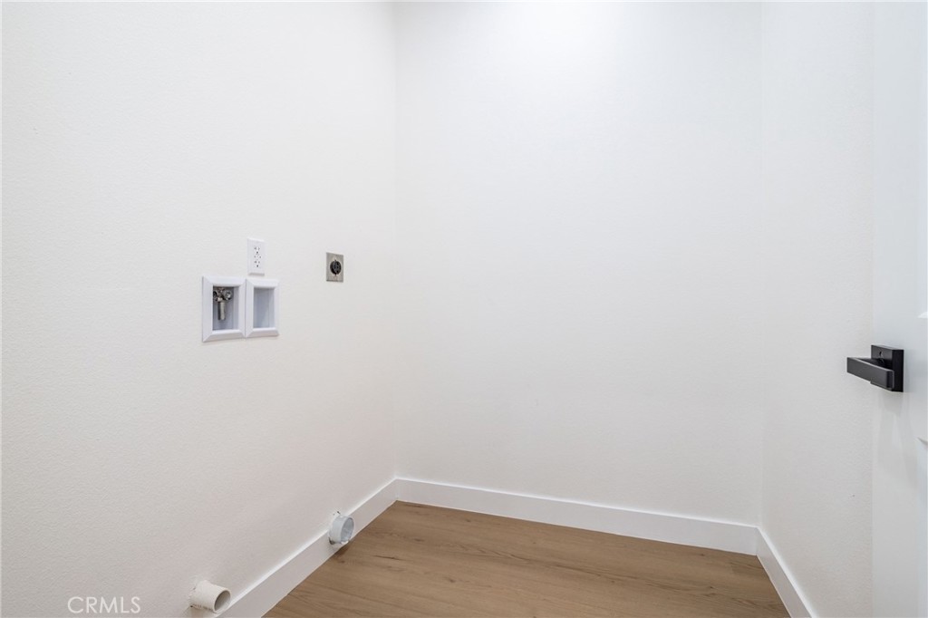 MLS #OC25250558 image #13