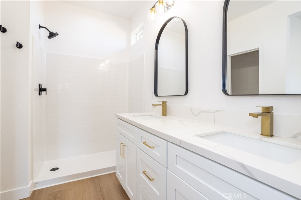 MLS #OC25250558 image #7