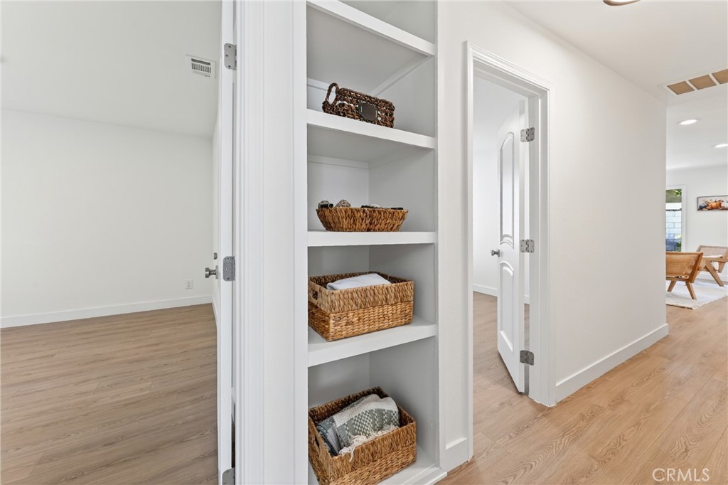 MLS #OC25250695 image #20