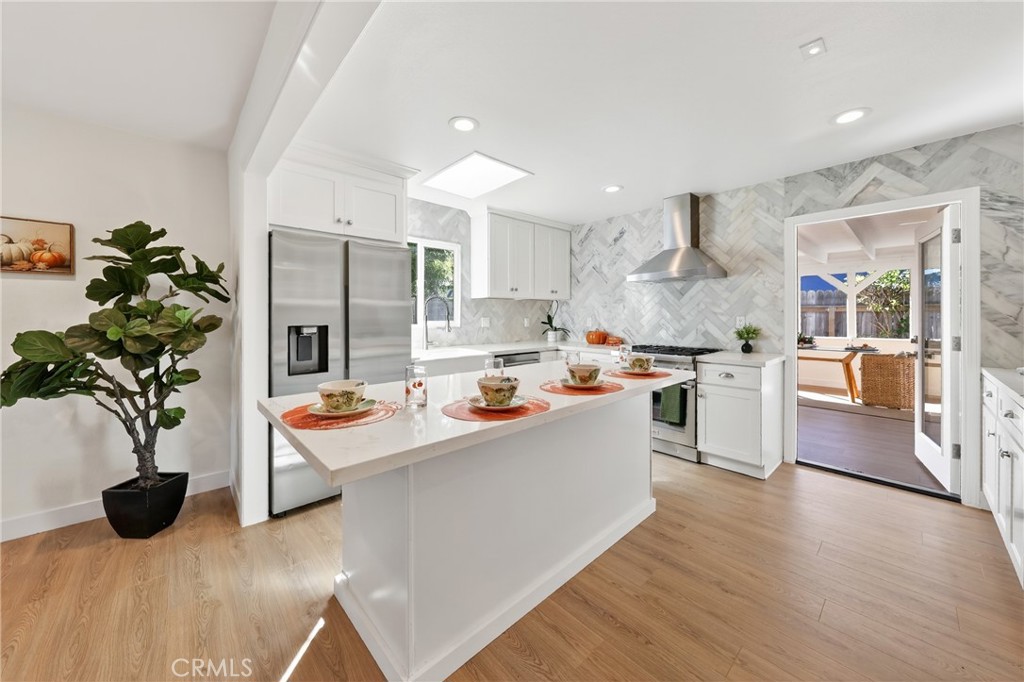 MLS #OC25250695 image #7