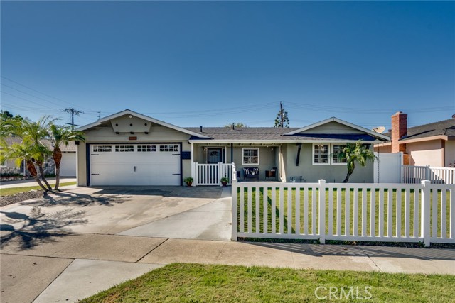 MLS #OC25250712 image #0