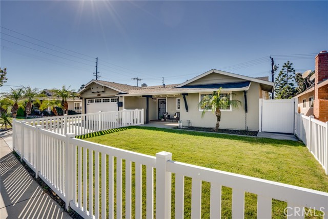 MLS #OC25250712 image #2