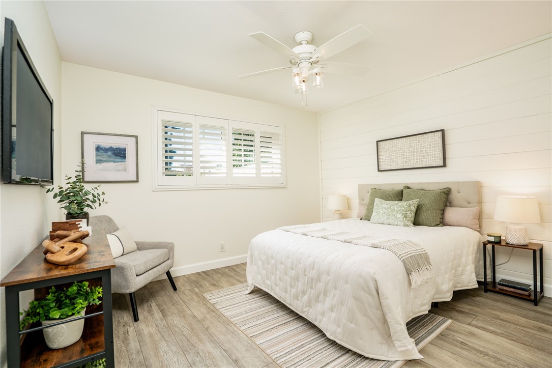 MLS #OC25250712 image #21