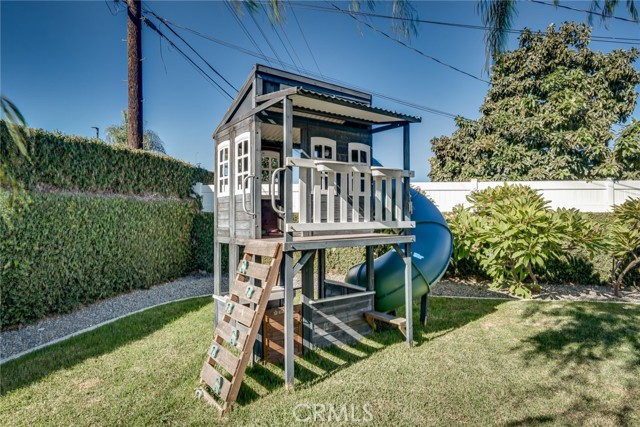 MLS #OC25250712 image #31