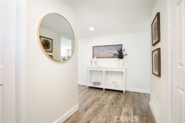 MLS #OC25250712 image #7