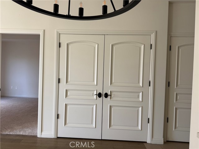 MLS #OC25250725 image #5