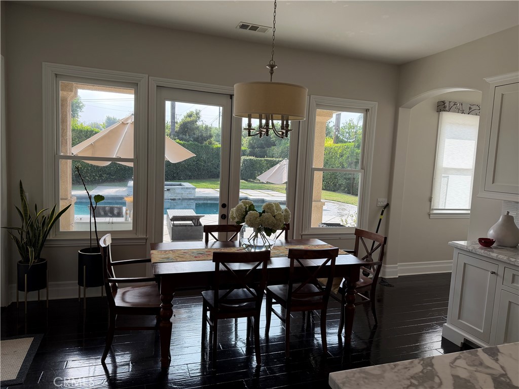 MLS #OC25250744 image #14