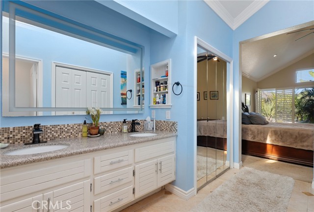 MLS #OC25250756 image #17