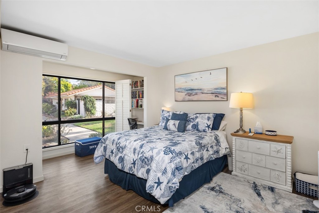 MLS #OC25250758 image #21