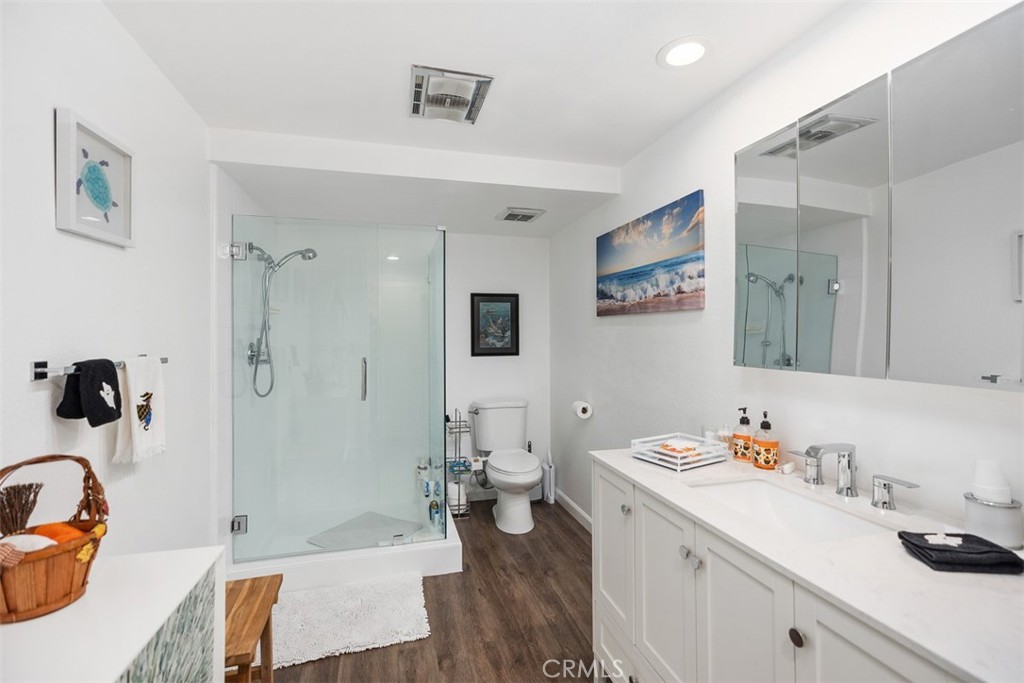 MLS #OC25250758 image #25