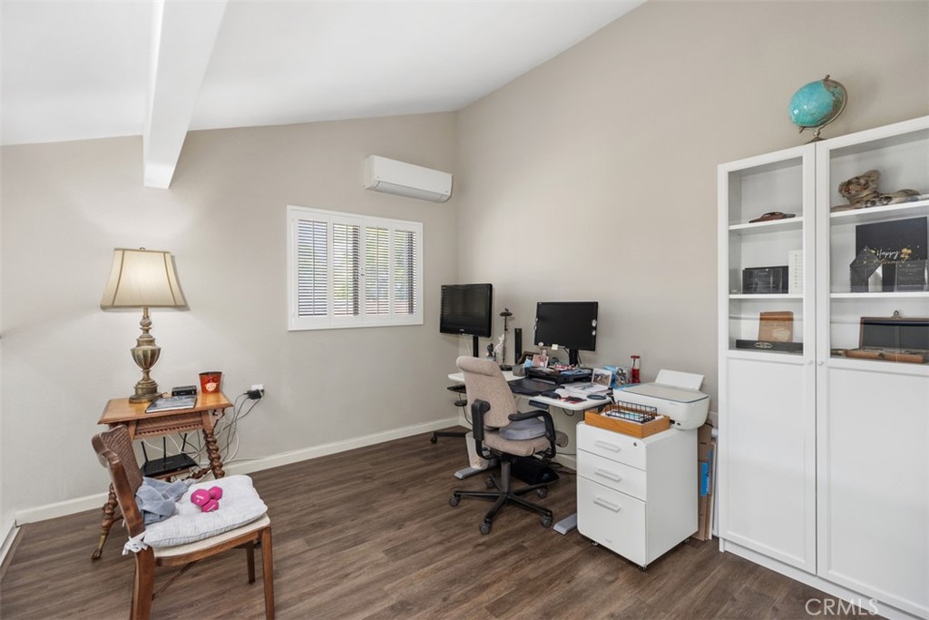 MLS #OC25250758 image #26